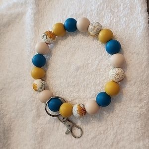 Silicone bead keychain